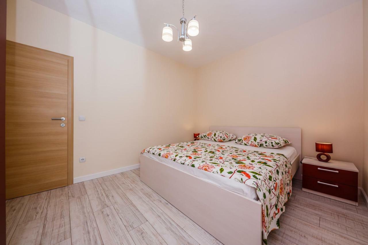 Apartman Markulin Trogir Zewnętrze zdjęcie